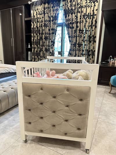 Customised baby cot