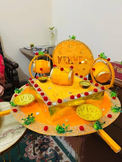 Mehndi decor Thaal, plates and props
