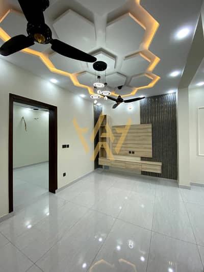 BRAND NEW 5 MARLA DOUBLE STORY FOR SALE IN JINAAH GARDEN