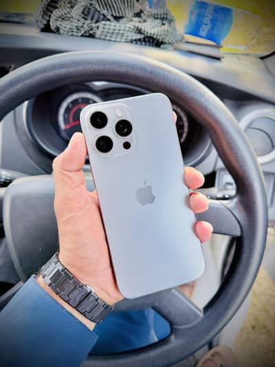 iPhone 15 Pro Max (Jv ) Natural Titanium
