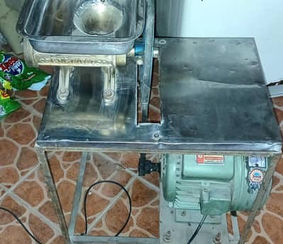 Industrial Grade Electric Meat Grinder (No. 22)