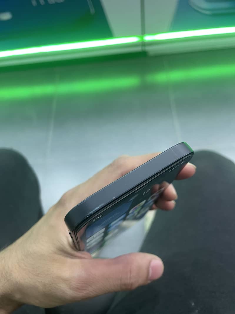 Iphone 12 7