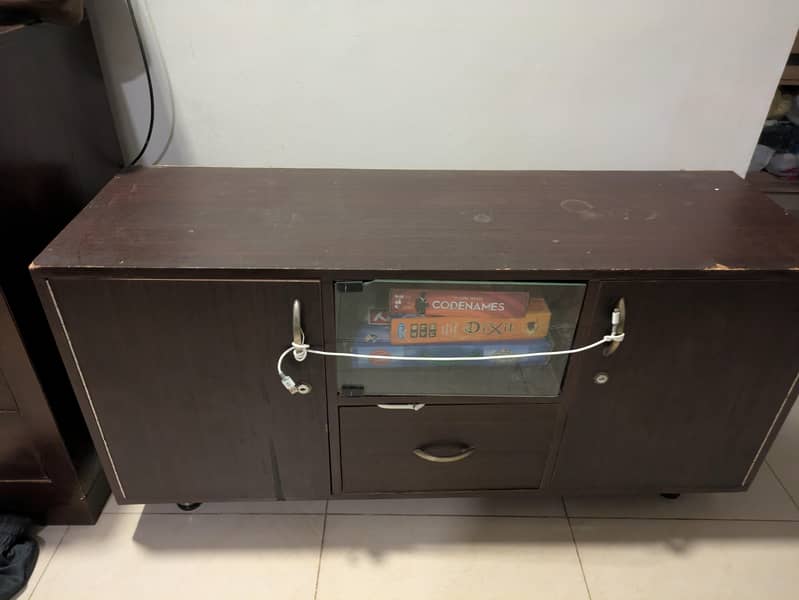 tv unit / unit 2
