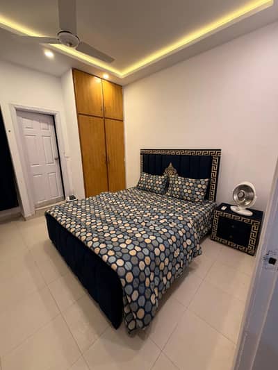Luxury fully furnished room available for rent in E11 2 markaz for female