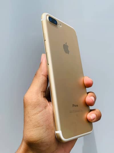 iphone 7 plus 128 GB  my WhatsApp number0322-97-21-876