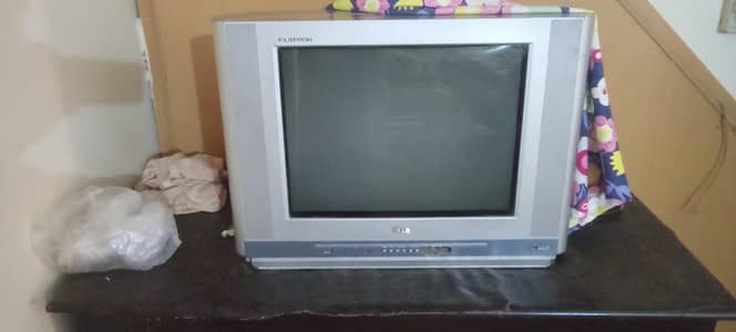 LG tv for sale
