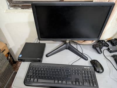 Lenovo Core i5 3rd 6GB 128GB SSD with LCD mouse keybaord