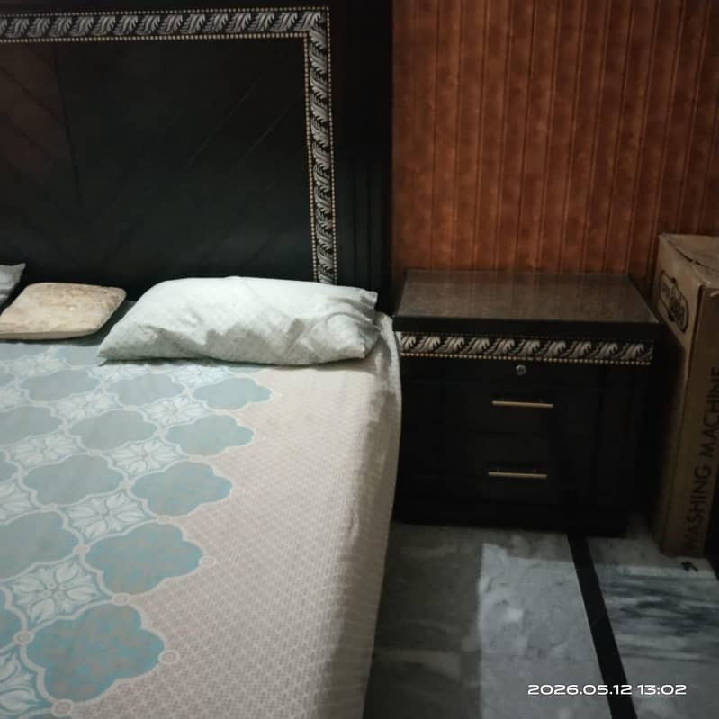 bed and dressing 1