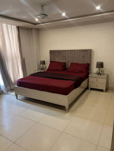 1 bed brand new furnished apartment available for rent bahria Town Lahore