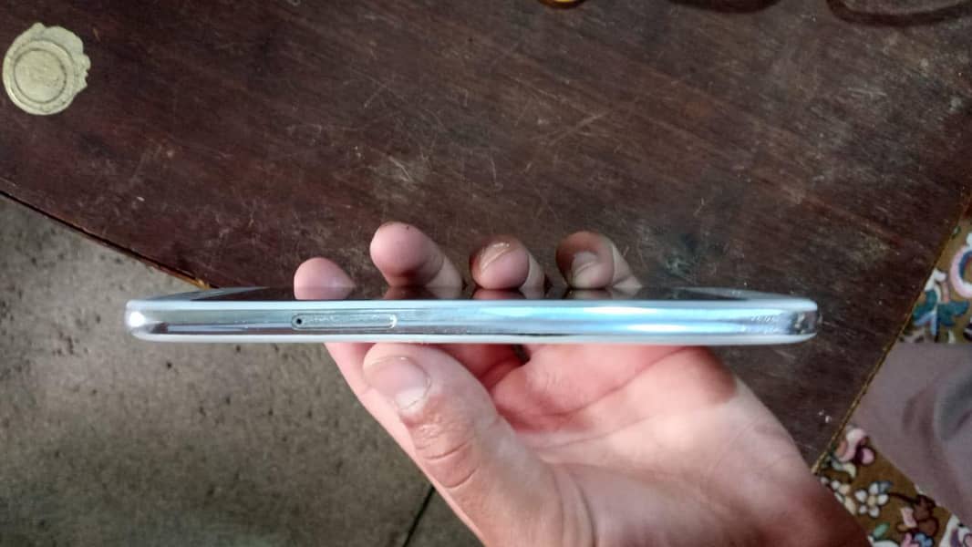 Aquos 1
