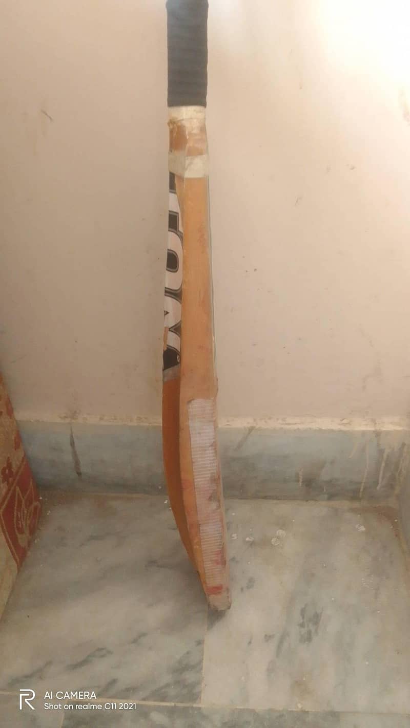 cricket bat 5