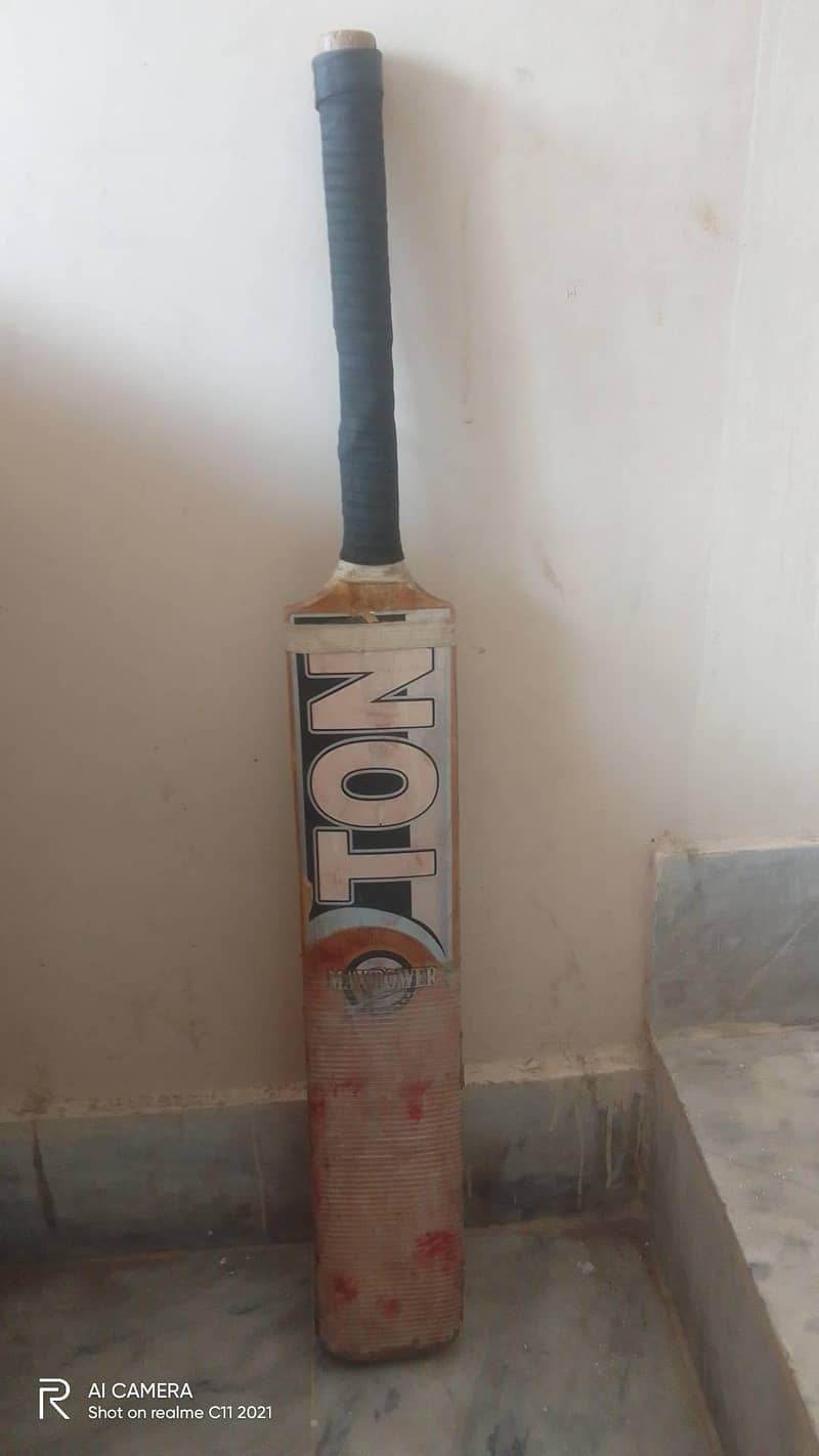 cricket bat 7