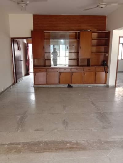 Ground floor portion for rent in Gulshan-e Khudadad Islamabad
