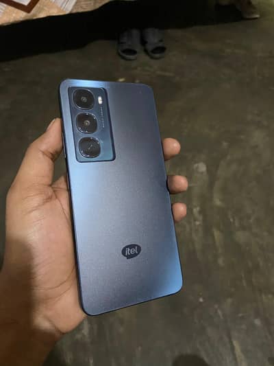 itel c 100 urgent sale