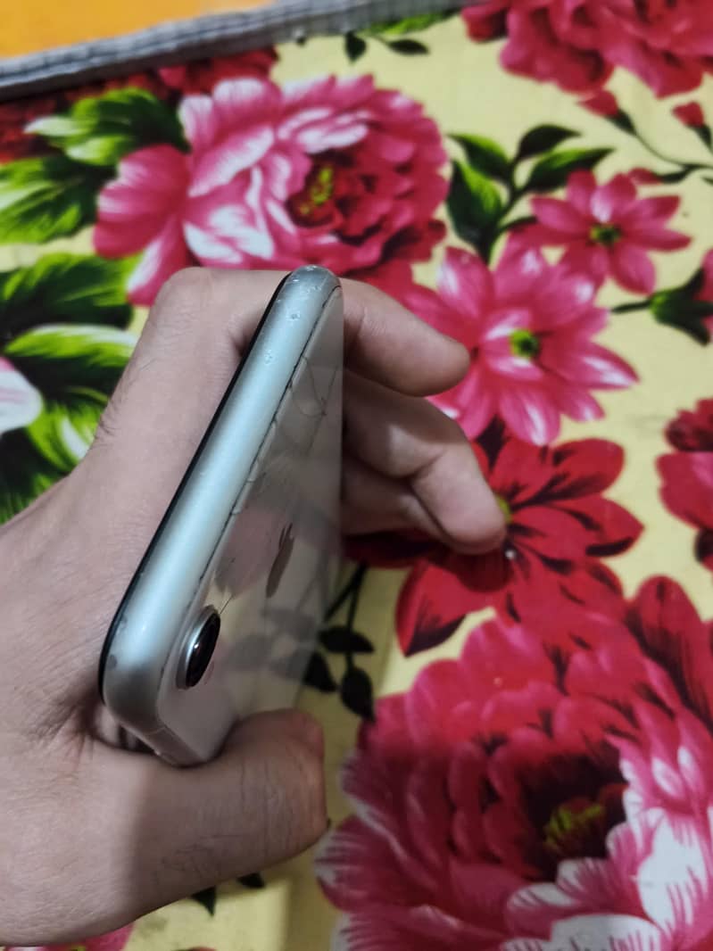 iphone xr 2
