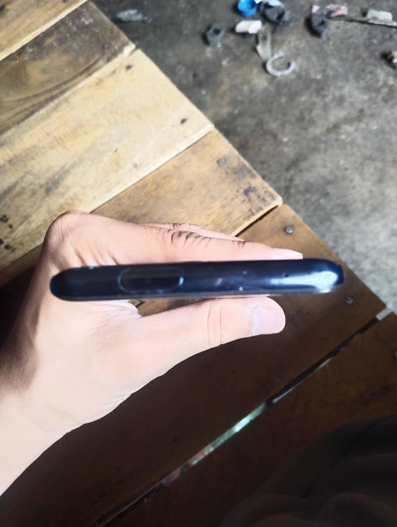 OnePlus 7pro 12/256 4