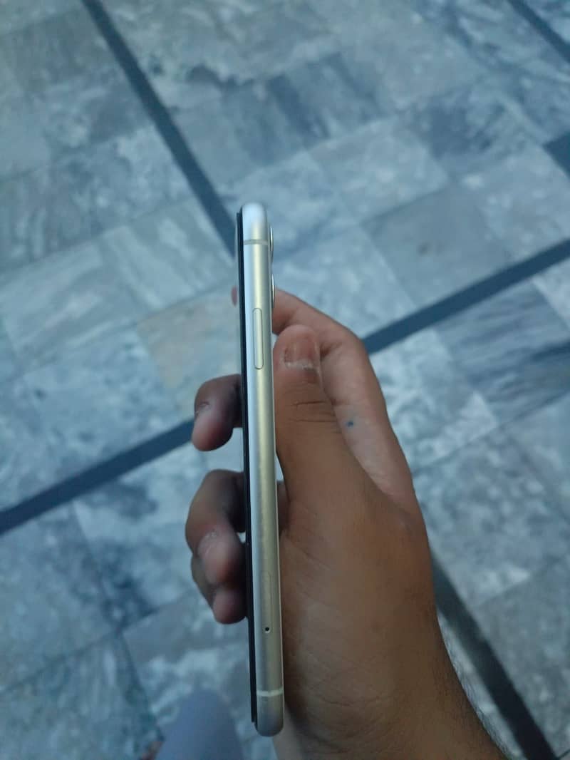 Iphone 11 3