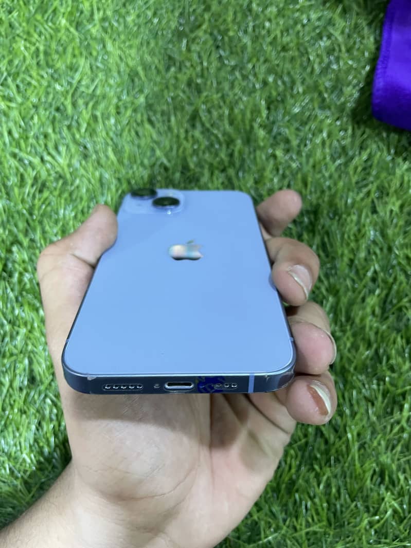 iPhone 14 2