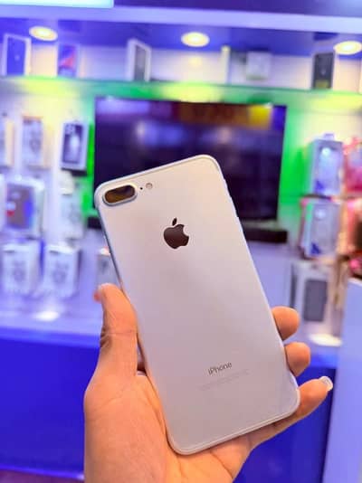 iphone 7 plus 128 GB  no open no repair PTA approved all ok