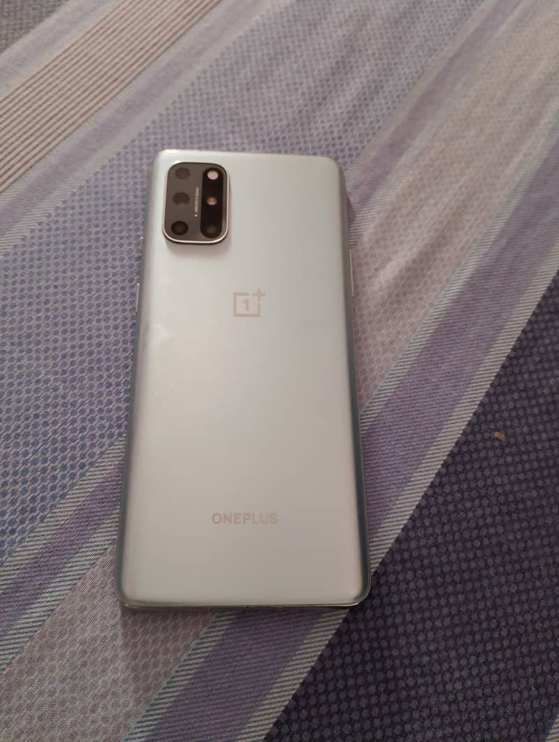 one plus 8t 3