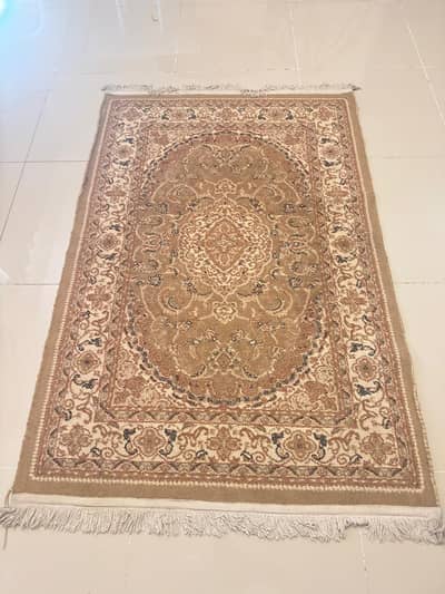 Turkish/Persian Style Carpet Elegant traditional design