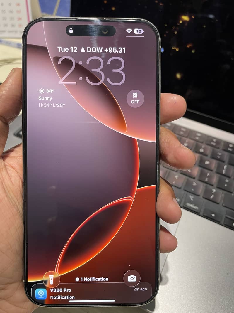 Iphone 16 pro max 0