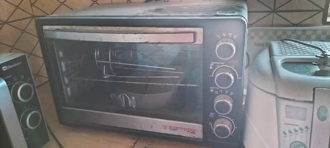 Electric Westpoint Grilling and Baking Oven