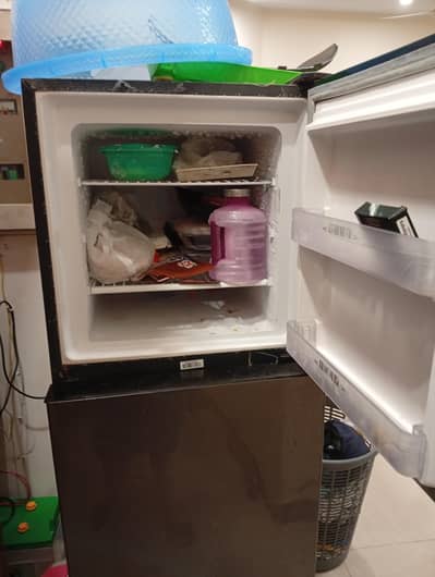 Dawlance Refrigerator