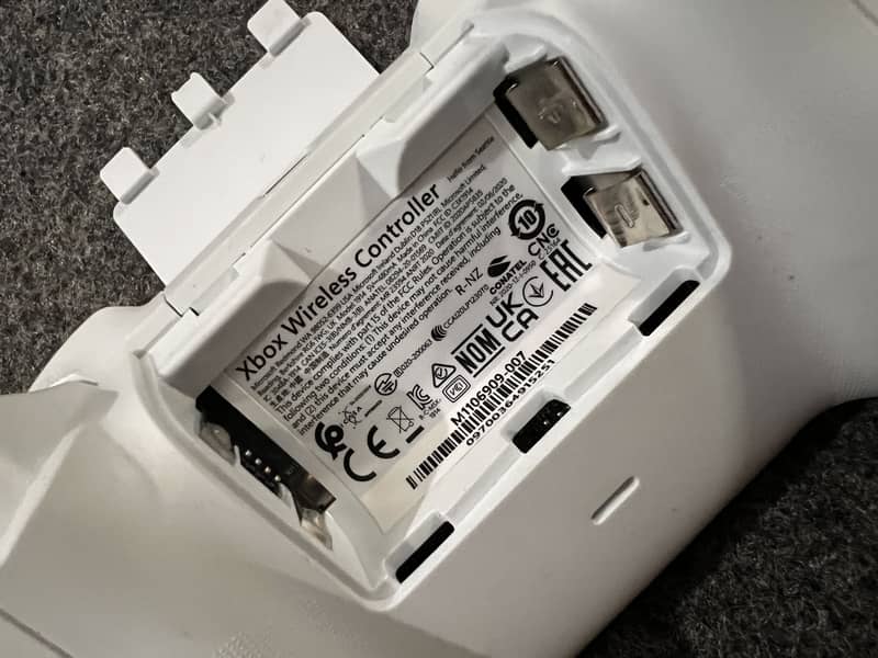 XBox Robot White (Wireless Controller) 2