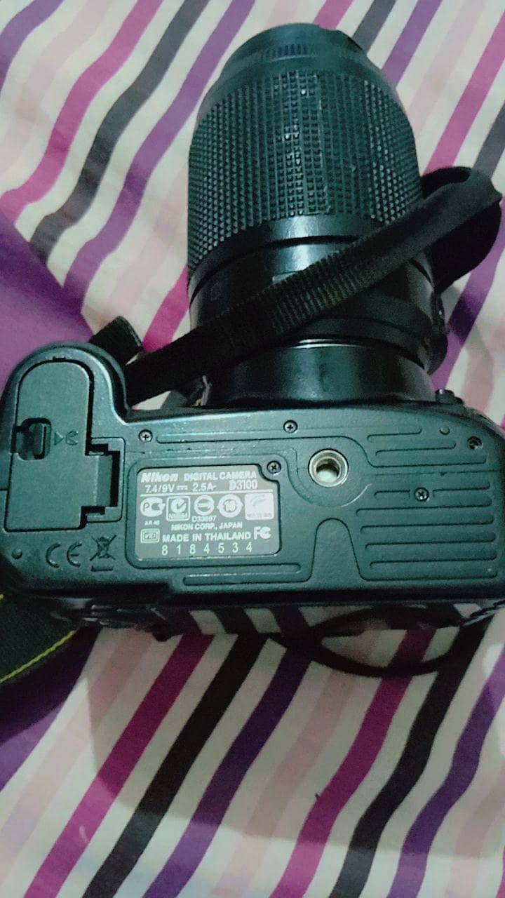 Nikon D3100 4