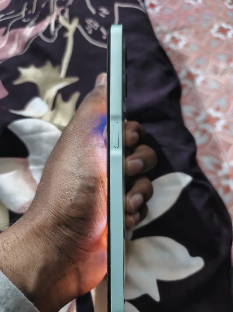 Realme C35 2