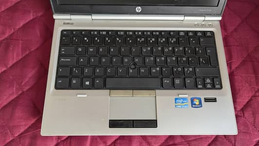HP Elitebook 2570p Core i7 8GB Ram