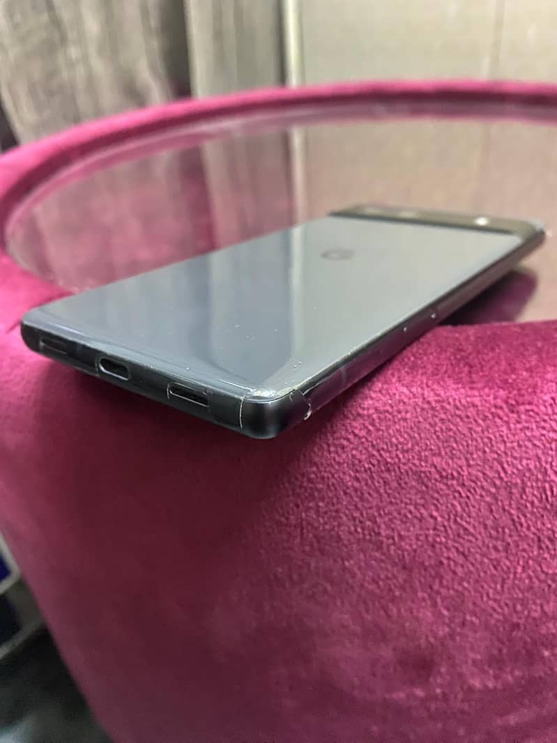 Google Pixel 7a 5