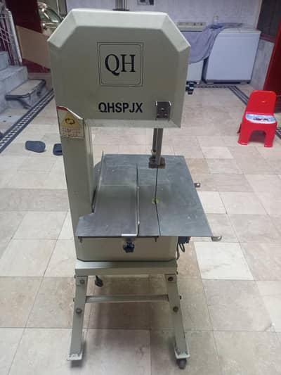 MEAT CUTTER AARI