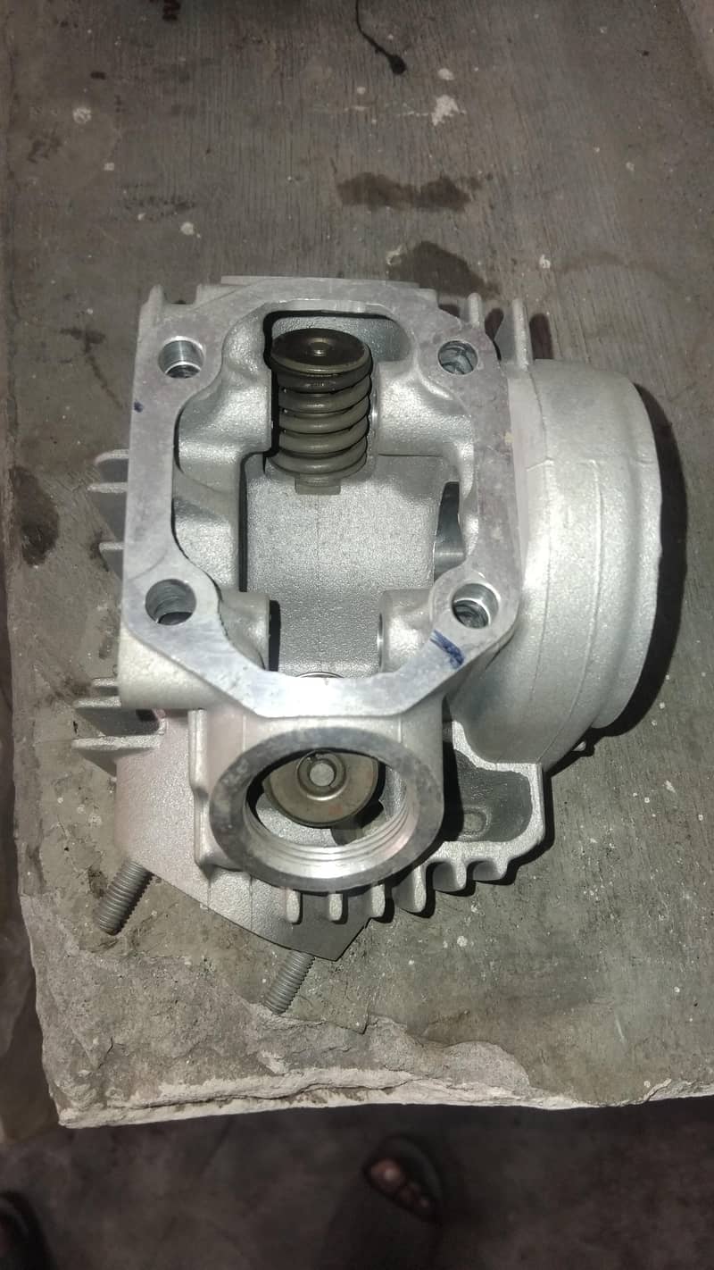 CD 70 Head 3