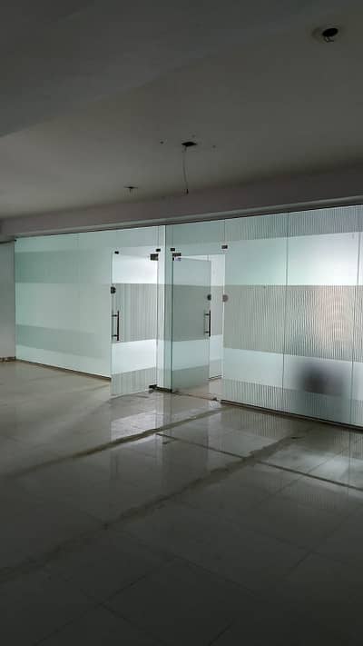 CORPORATE OFFICE SPACE 2000 SQFT BIG BUKHARI PHASE 6 FOR RENT