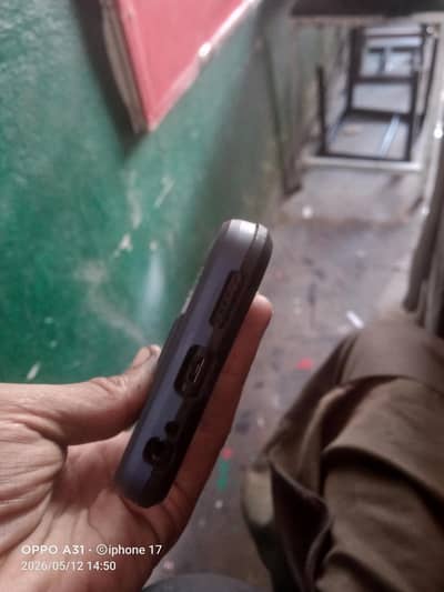 Infinix Hot 8