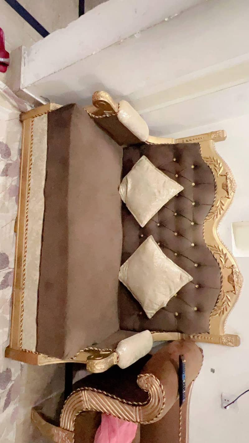 Chinyoti Sofa 0