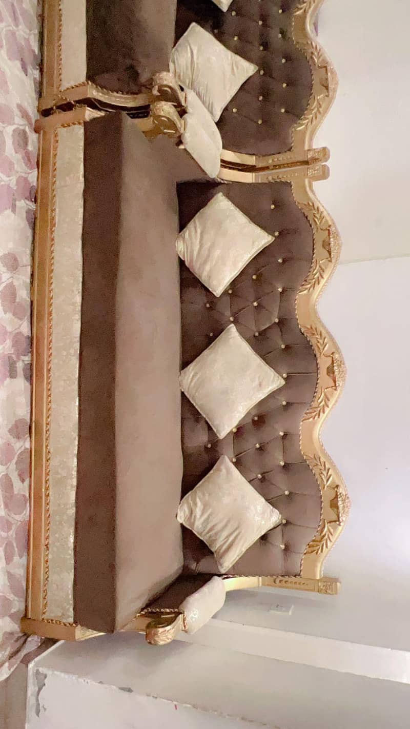 Chinyoti Sofa 1