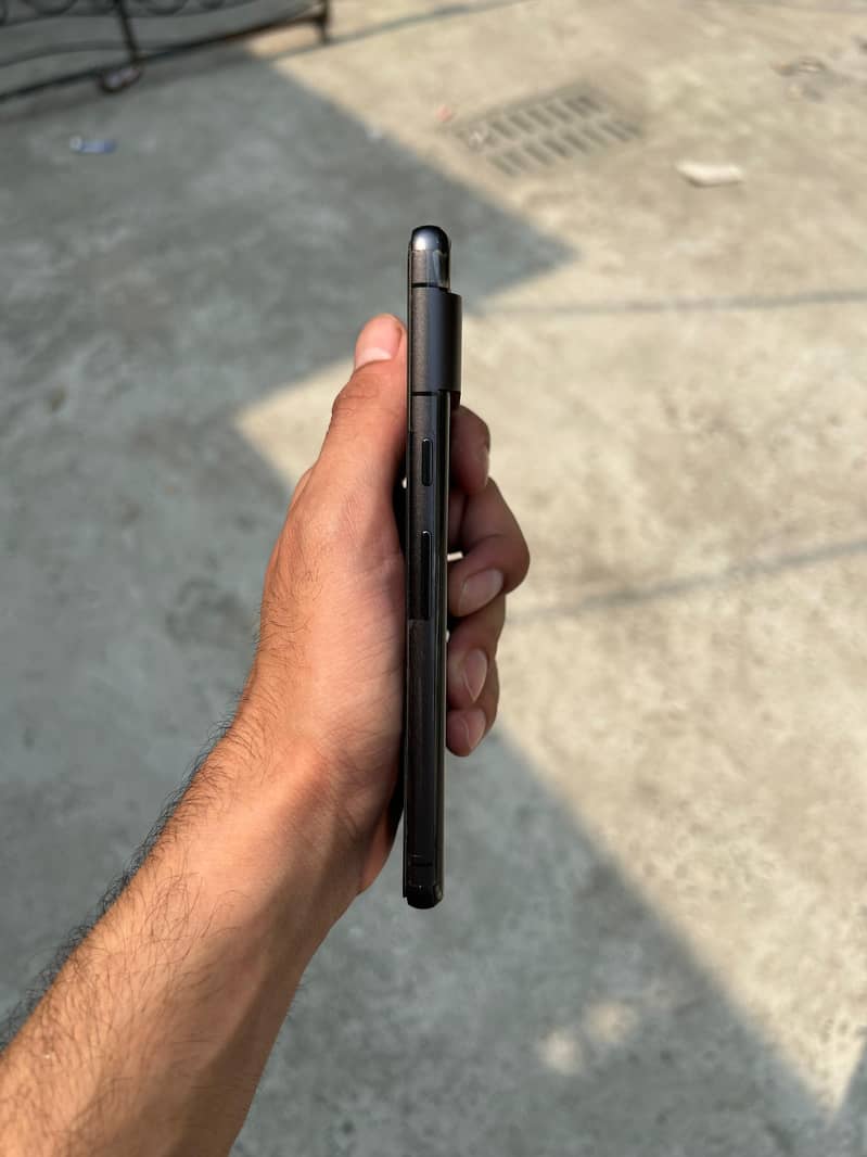 Google Pixel 7 5
