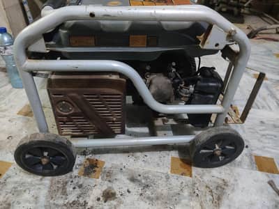 Hyundai HGS 3500 Generator