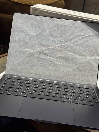 MacBook Air M5 13”16/512 brand new just seal open midnight