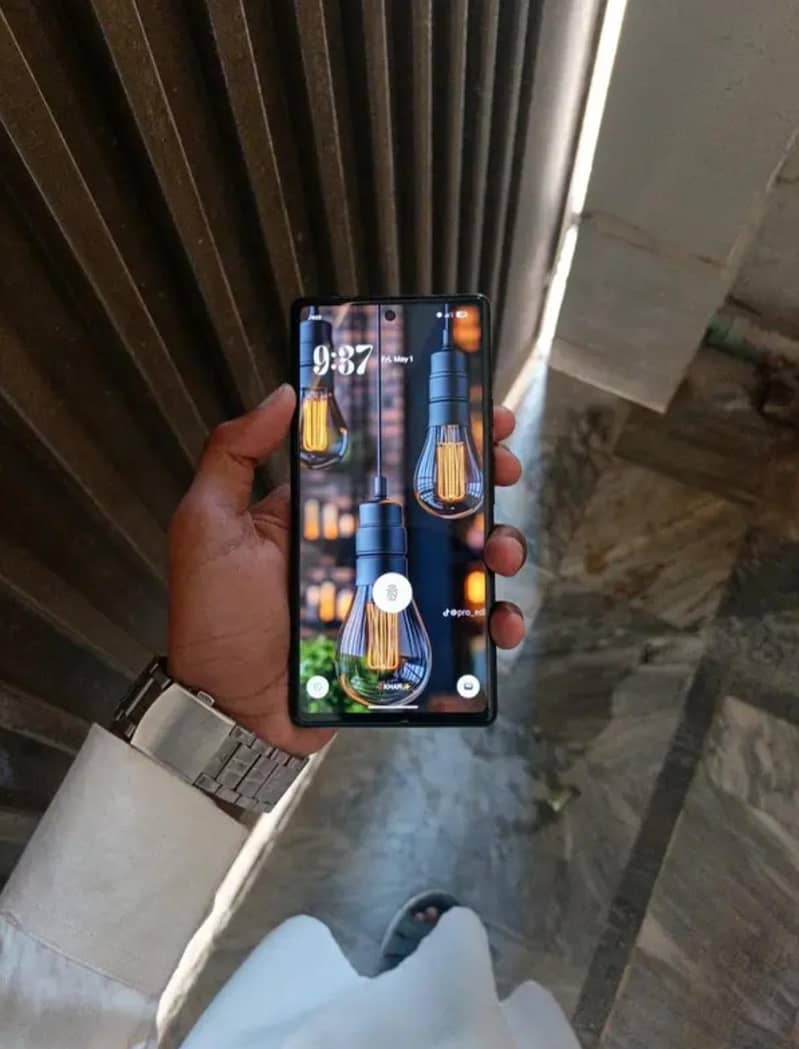 Google pixel 6a 4