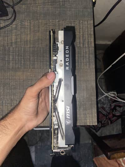 AMD Radeon RX 5600 xt