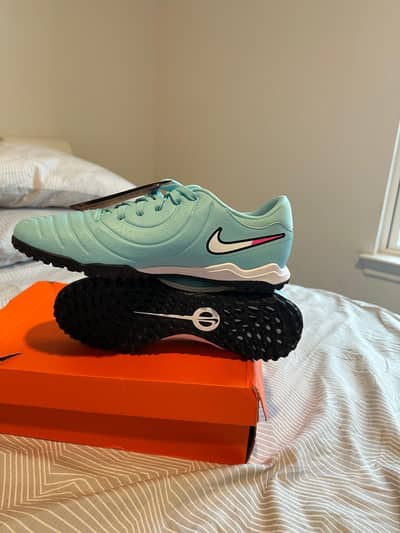 Nike Tiempo