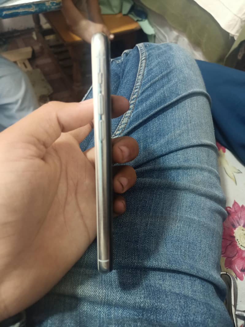iphone 11pro 3