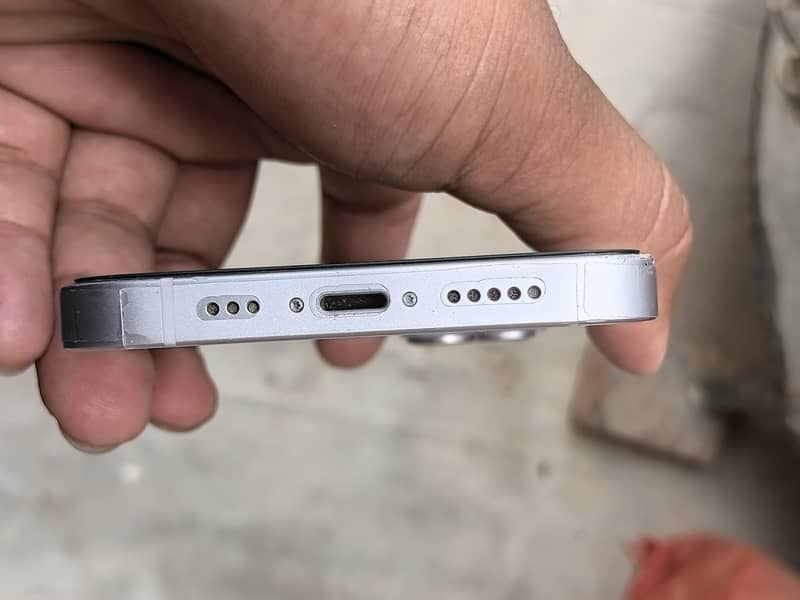 IPHONE 14 4