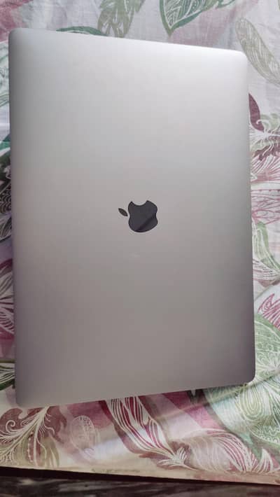 MacBook pro 2016