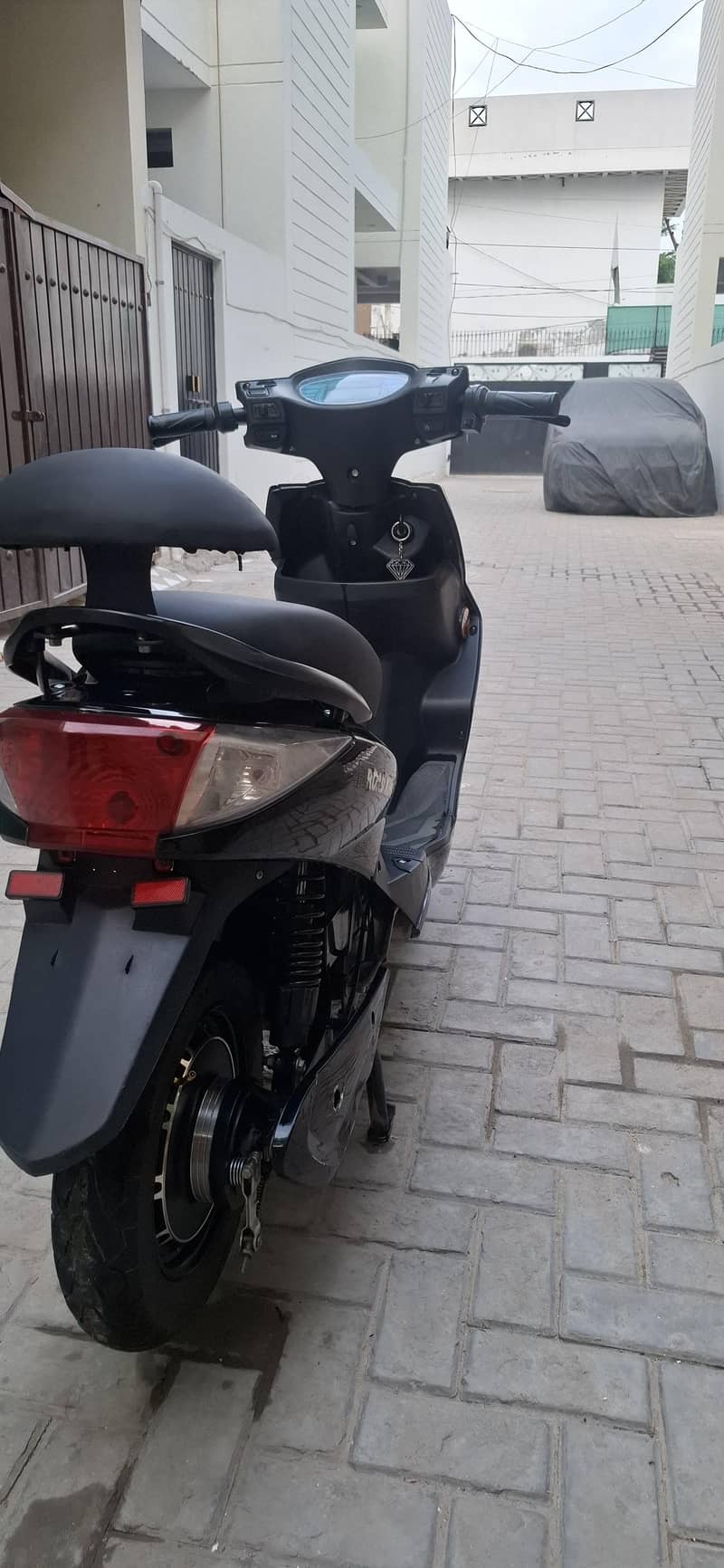 EV SCOOTY 5