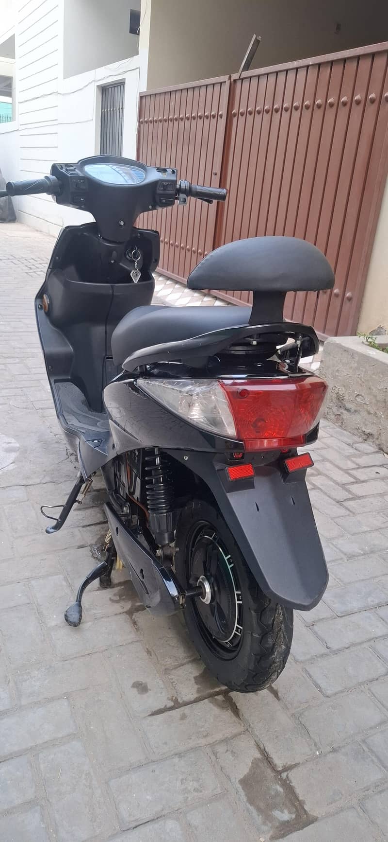 EV SCOOTY 6